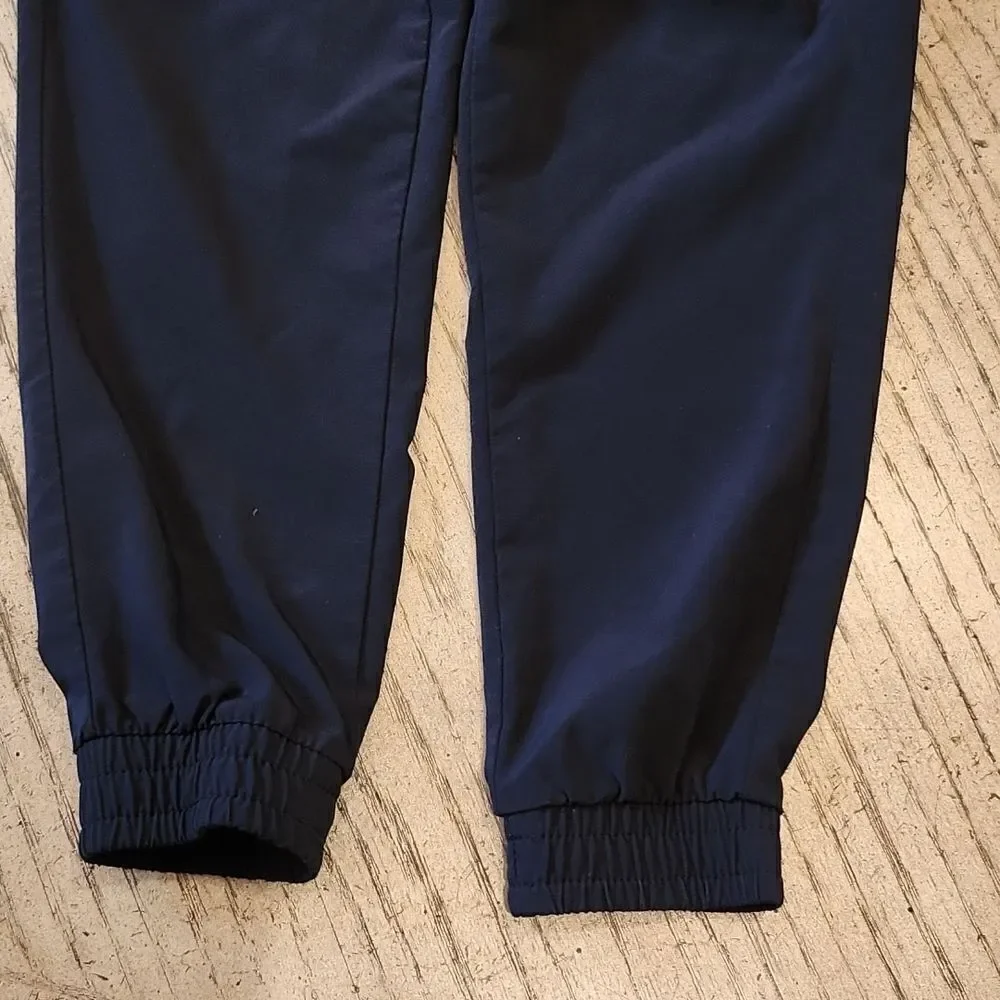 all in motion pockets pants side